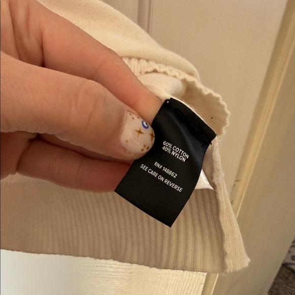 Torrid Pink and White Floral V-Neck Sweater - Picture 4 of 5